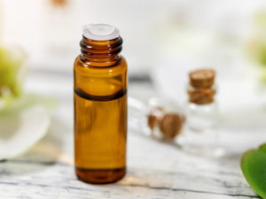 Best essential oils for a sore throat that will cure your sore throat instantly