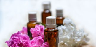 Essential oils for a sore throat