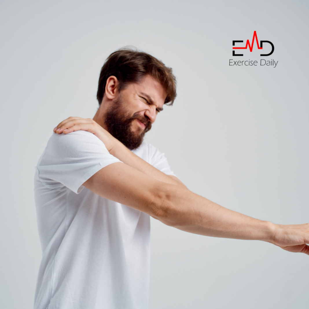 pain in between shoulder blade and spine reddit