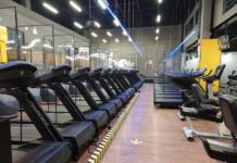 AI Smart Treadmill With Injury Prevention – Exercise Daily