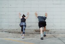 Joint Health Tips For Active Adults – Exercise Daily