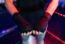 AI Smart Boxing Gloves With Punch Analytics – Exercise Daily