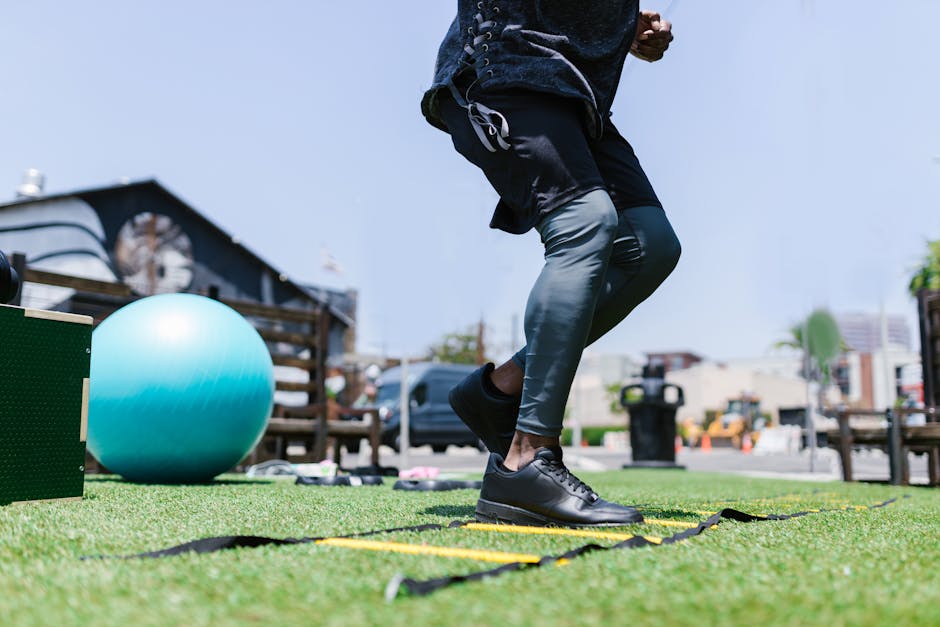 Best Ladder Drills For Soccer Footwork – Exercise Daily