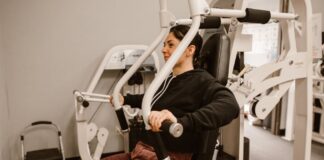 Sitting Too Much Symptoms – Exercise Daily