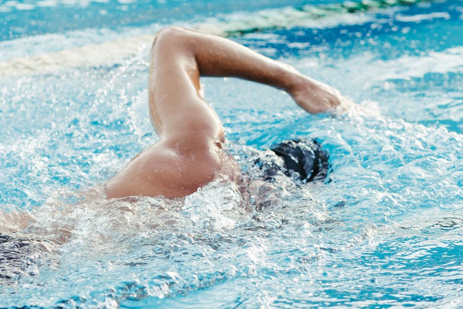 AI Swim Tracker With Stroke Analysis – Exercise Daily