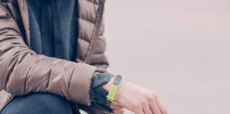 AI Fitness Band For Sleep And Performance – Exercise Daily